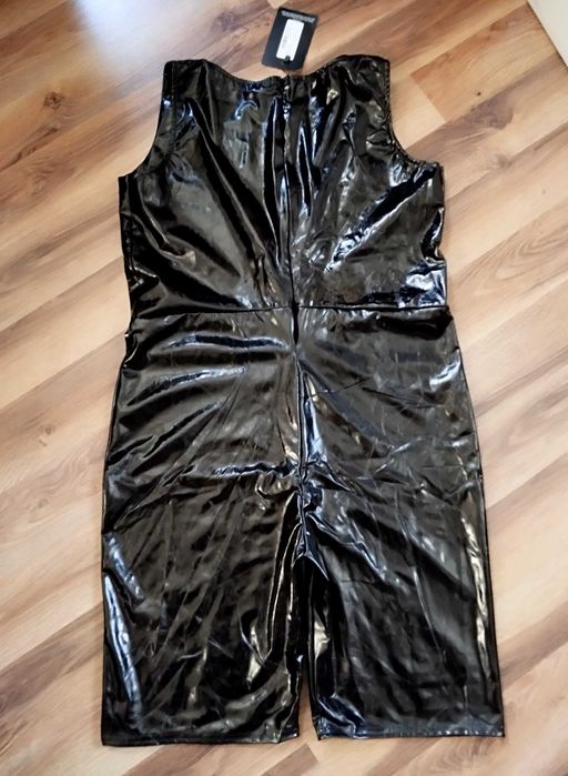 lateksowy kombinezon XXXL latex suit dopasowany obcisły goth alternati