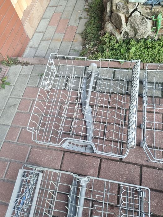 Kosze do zmywarki bosza szer 60 i 45 .i do electrolux  szer 60.