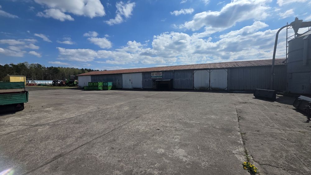 Magazyny i garaże - 40m2, -150m2  duzy plac cena za m2