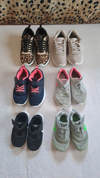 Тканеві кросівки Nike