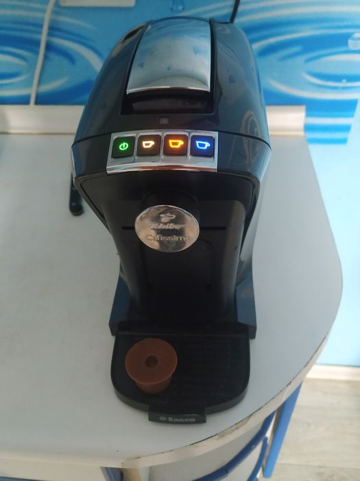 Кавоварка Saeco Tchibo Cafissimo Tuttocaffe Nero HD8602 Кофеварка