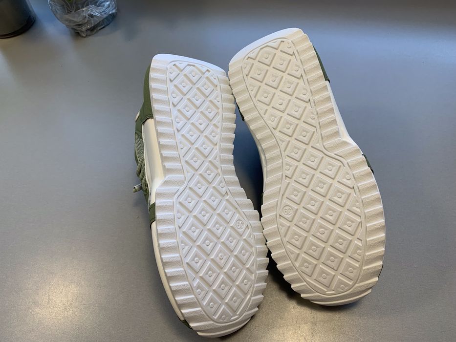 Sprzedam Nowe Adidasy