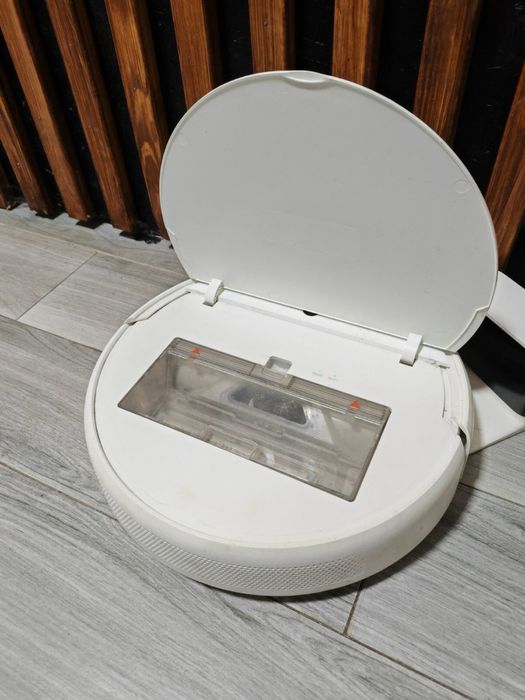 Робот пилосос xiaomi