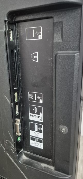 Sony LCD Digital colour  Model KDL-40EX720