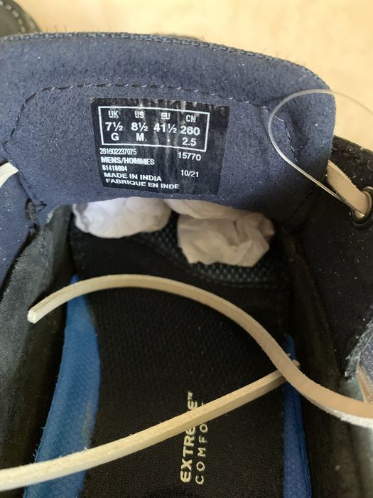 Clarks нові туфлі