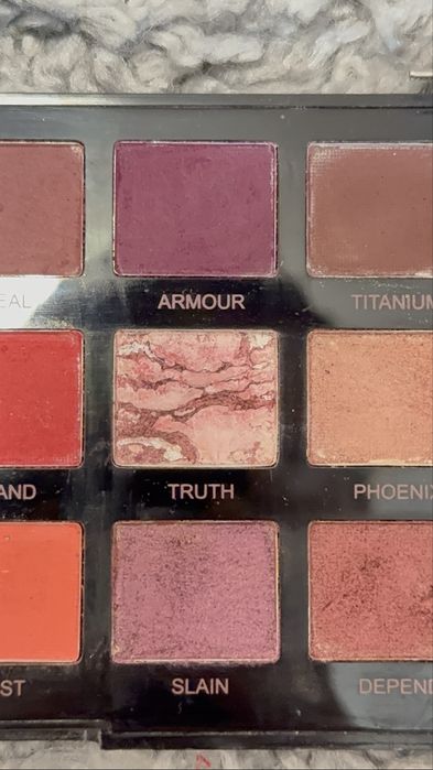 Paleta cieni revolution pro