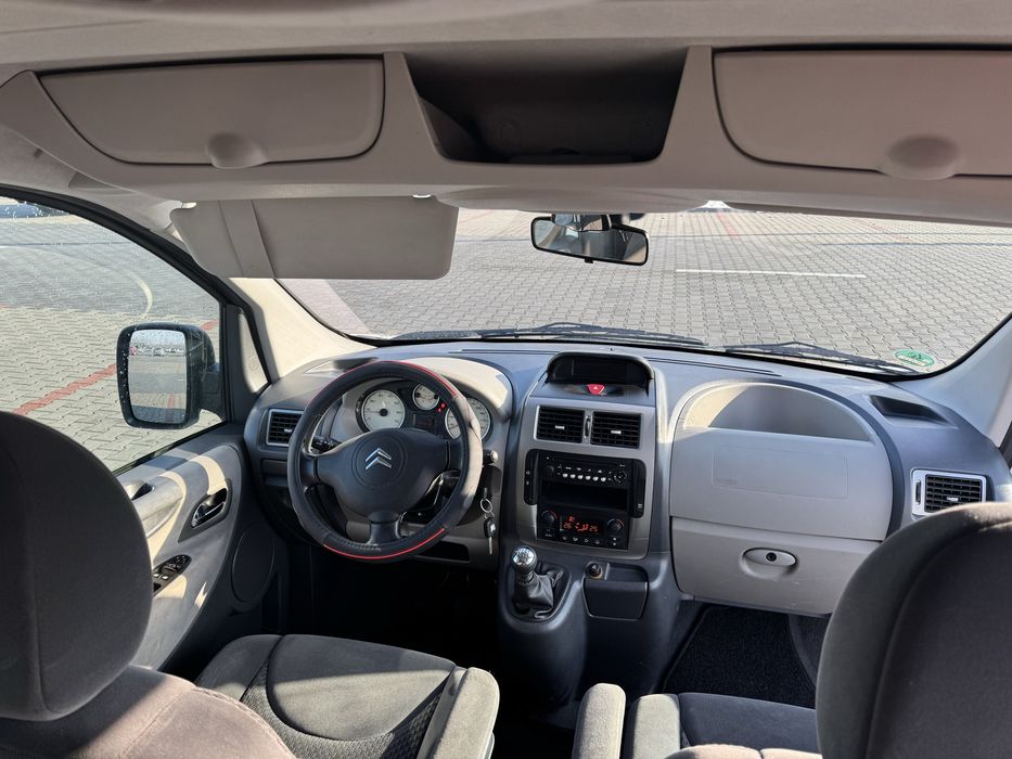 Citroen jumpy - 8 osobowy 2.0 hdi -klima - nawiewy - hak