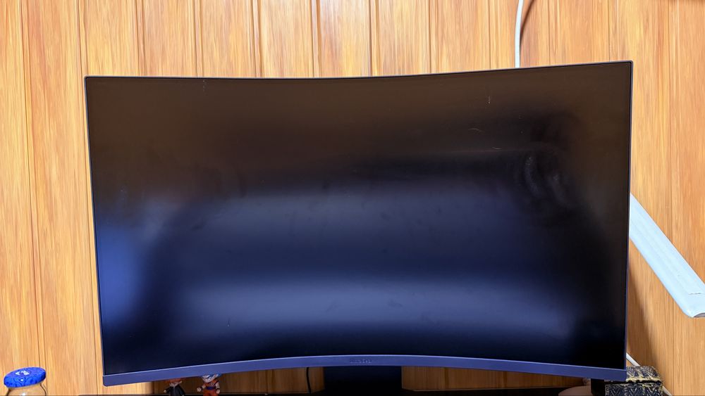 Monitor 180hz Ultragear