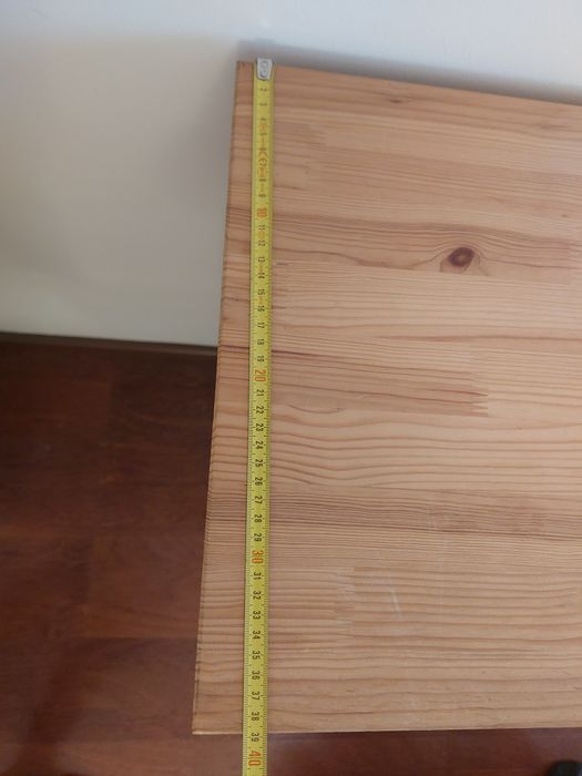 Cómoda de pinho IKEA