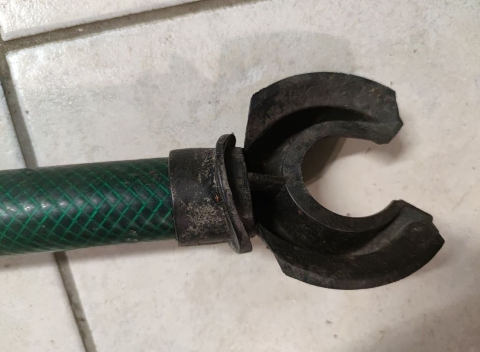 Zbieracz deszczówki z rynny, deszczówka do podlewania-oszczędność