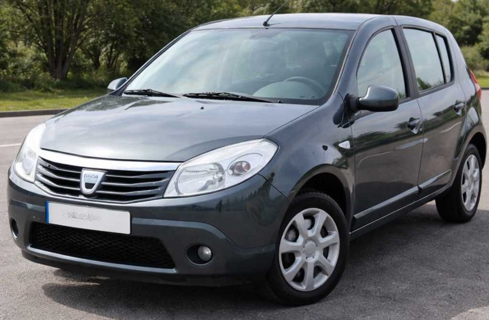 Dacia Sandero 1.2 16V Comfort Usado 08/2012