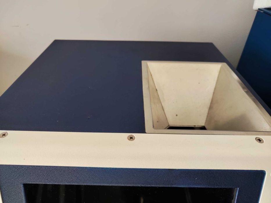 Analizator ziarna NIR AgroScan Standard z gęstością - powystawowy