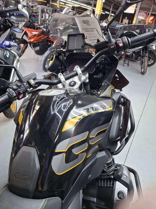 Mota  Bmw r1250.