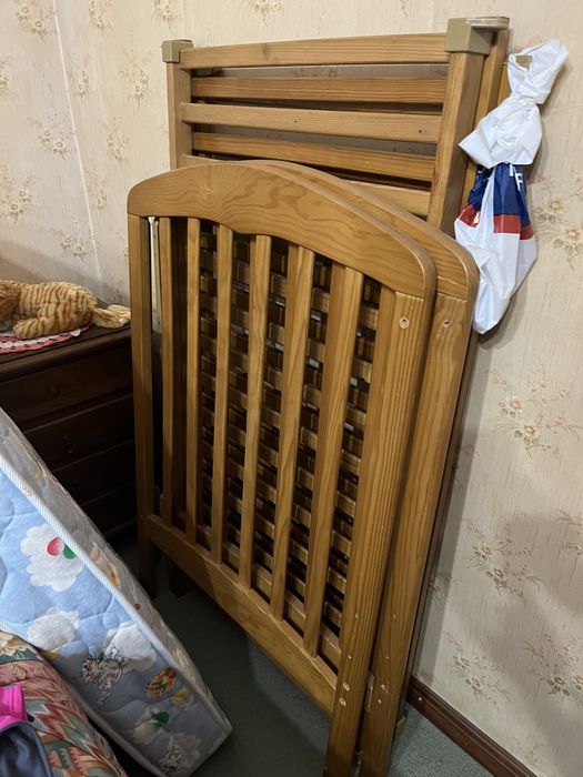 Cama de grades/ berço