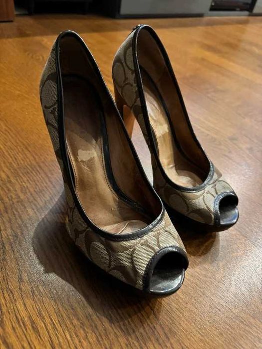 Buty szpilki Coach Signature Breana High Heels 12cm 37.5