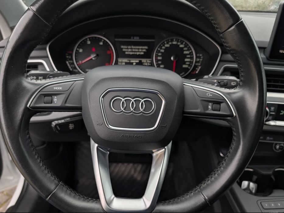 Audi A4 avant s line 190cv