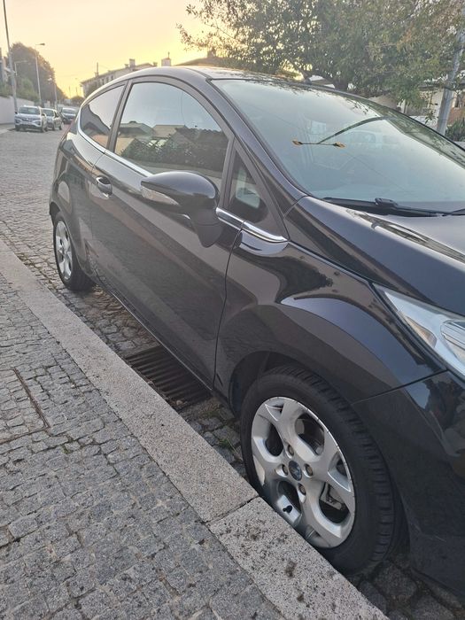 Ford Fiesta 1.2 82cv