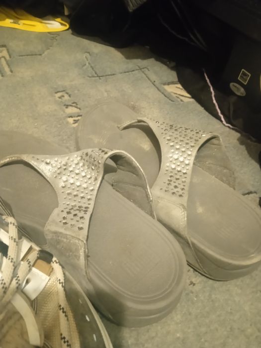 Кроссовки для города