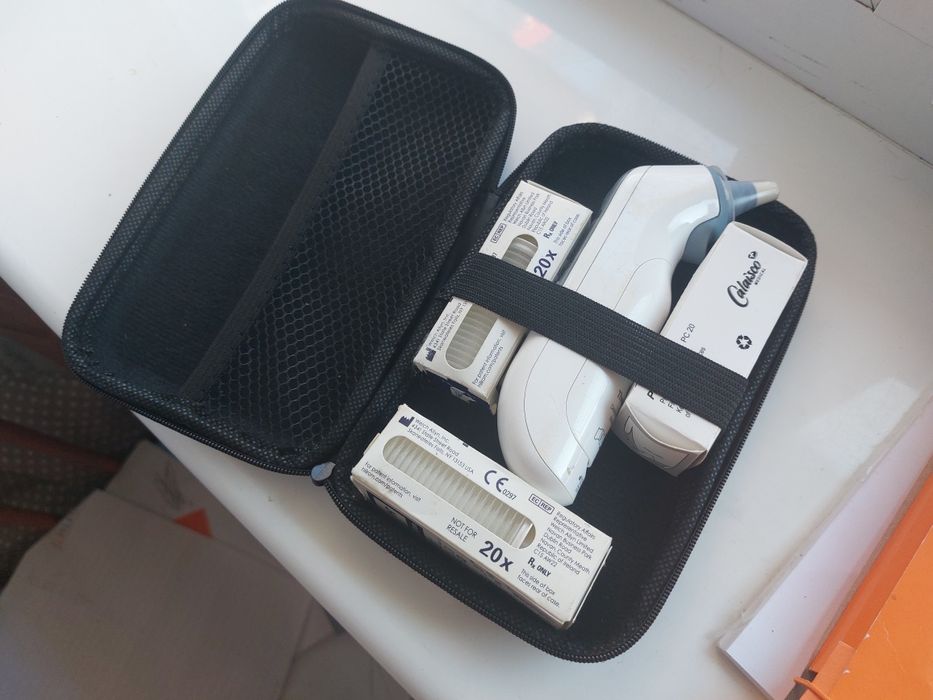 DOKŁADNY Termometr dla DZIECKA  BRAUN + ładne etui + dużo