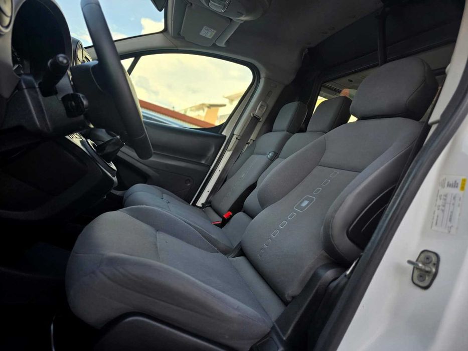 Citroen berlingo L1 1.6hdi 100cv "3 lugares"