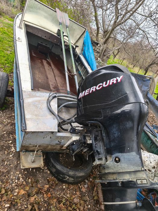 Продам прогрес 4 с мотором меркурии 115(фулл комплект)