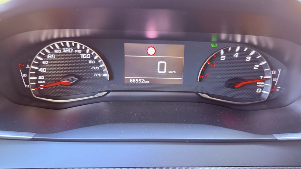 Peugeot 2008 1.2 PureTech Allure