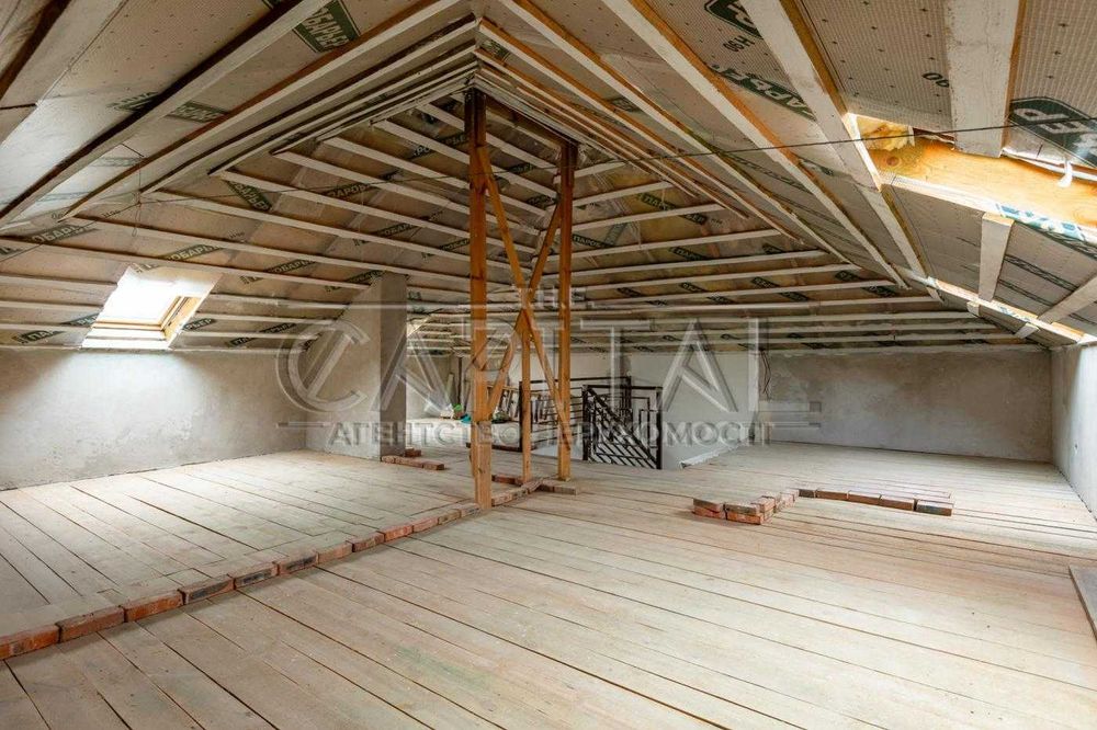 Продаж якісного будинку в кращій локації с. КРУГЛИК вул. 21 Садовая