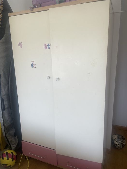 Comoda quarto menina
