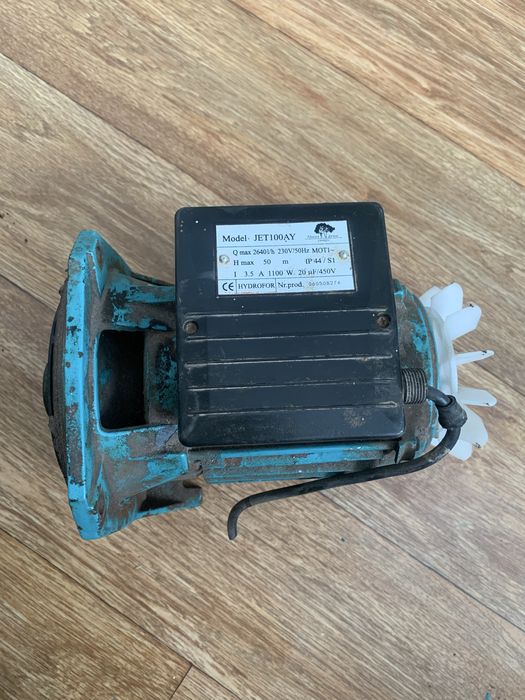 Двигун електродвигун насосна станція мінібашня