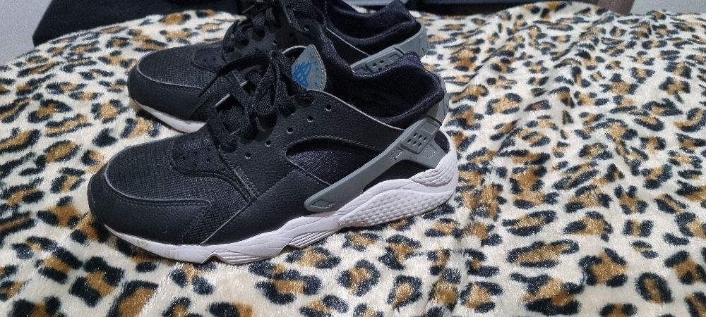 Nike huarache new