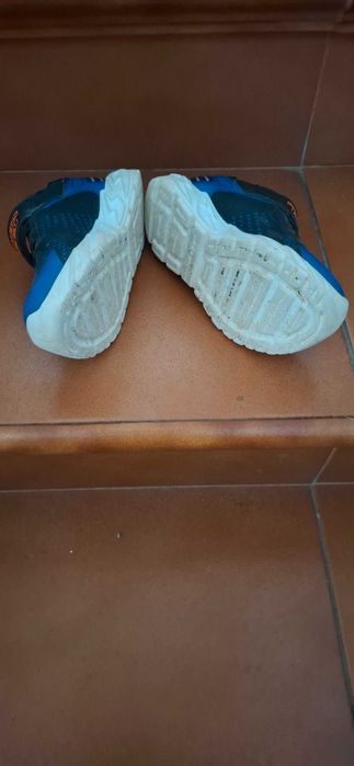 Ténis Skechers Flex-Glow Bolt com luz – tamanho 27 – excelente estado