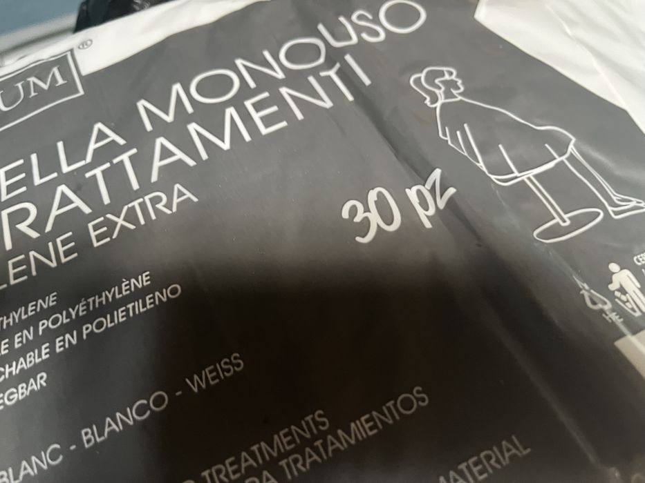 30 capas de cabeleireiro seladas mais cerca de 20 abertas