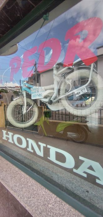 Roda 26X Val, 85,€/ De Criança 25,€ impecável valor unitário./ Outras