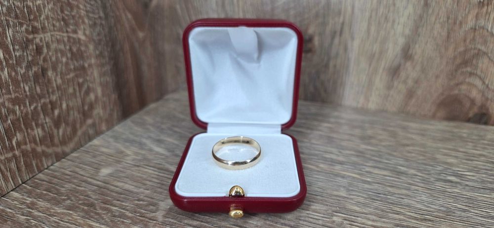 Wyrób Jubilerski Obrączka Żółte Złoto Próba 585 Waga 2.90g Rozmiar 22