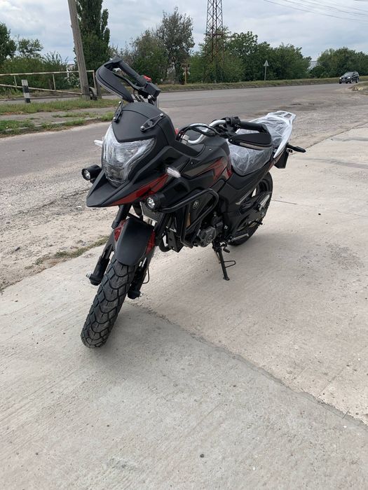 2025 Мотоцикл SP300T-5 SPARK Мото-Кроха
Мотоцикл SPARK SP300T–5 – ця м