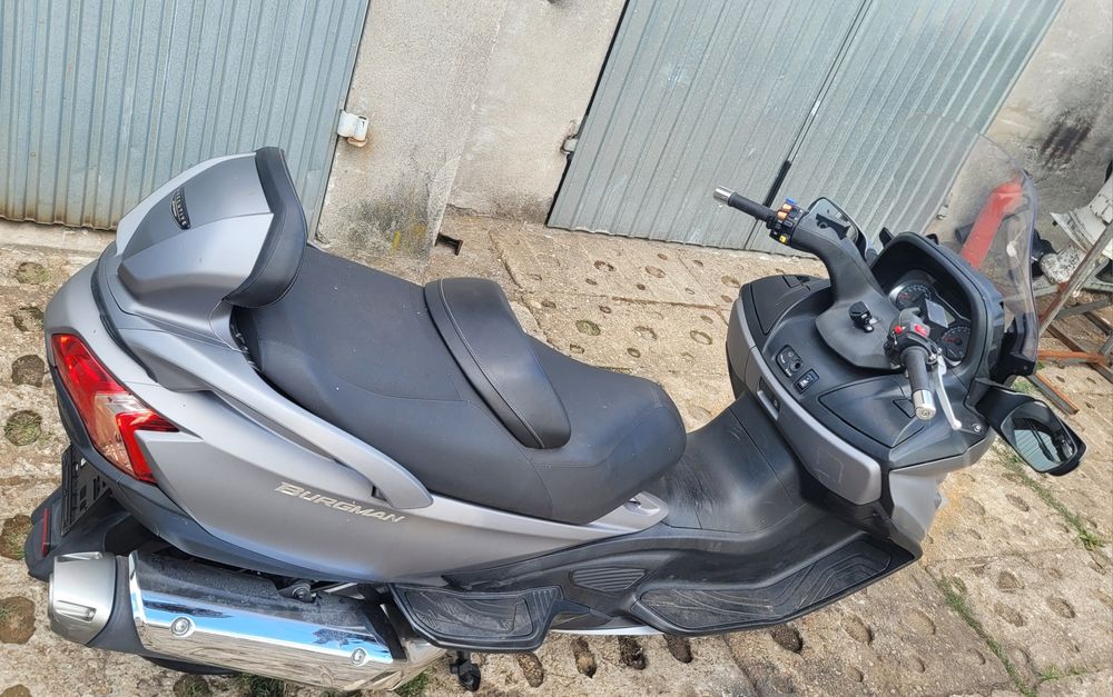 Suzuki burgman 2015 Exekutive 650