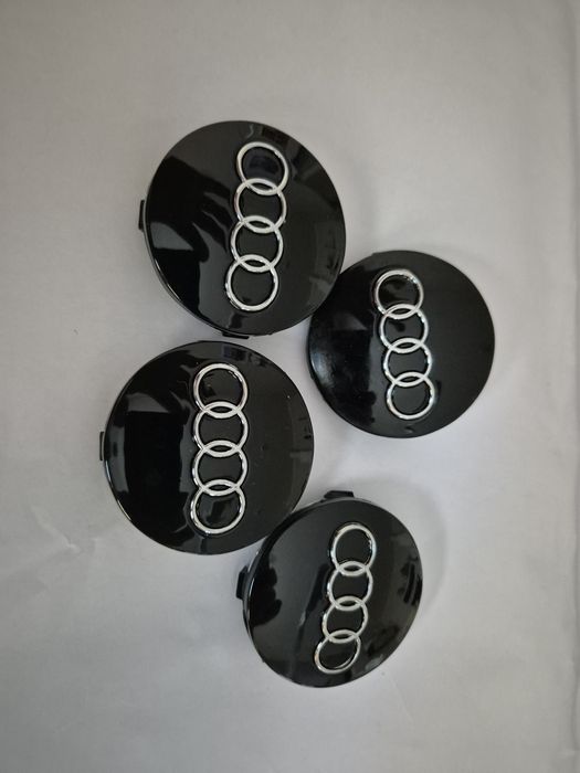 dekielki kołpaki w alu felgi do audi czarne średnica 60/60mm