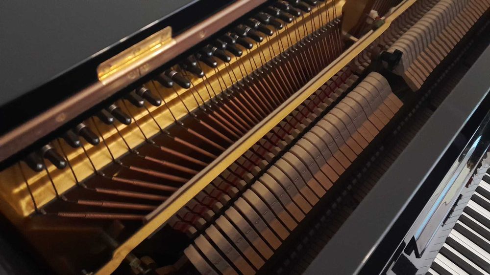 Piano Yamaha U3H - em excelente estado