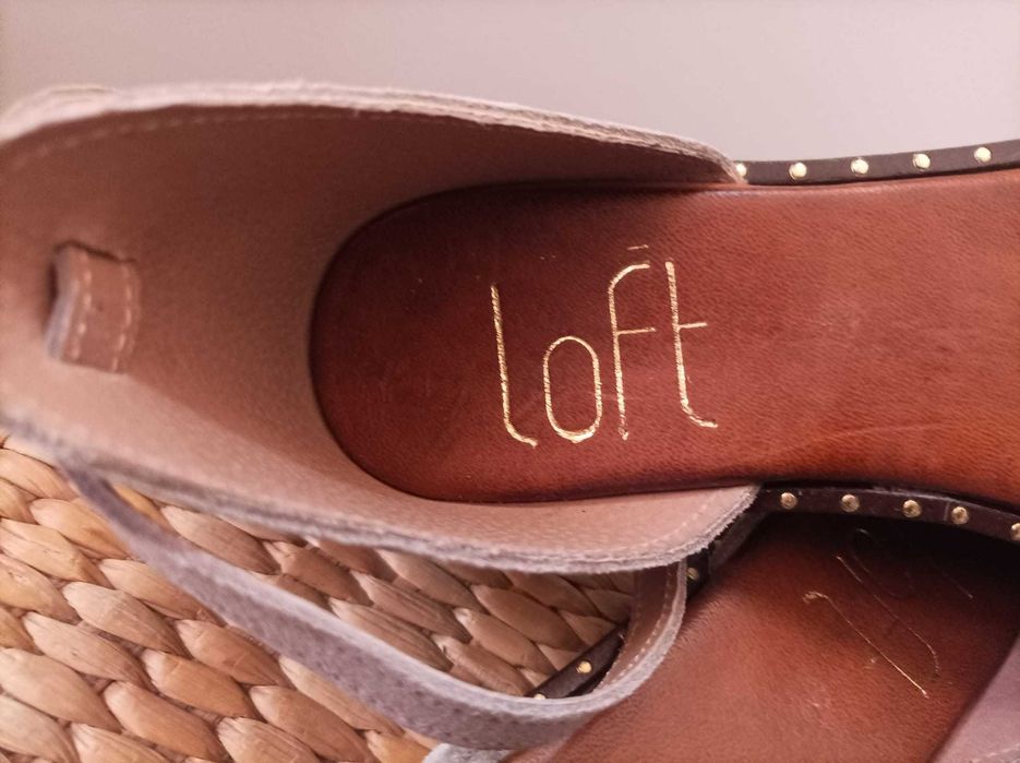 Sandálias LOFT, em pele, super confortáveis