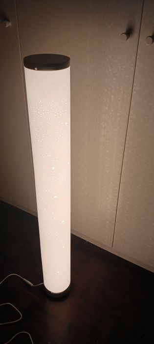 Coluna de luz LED RGB