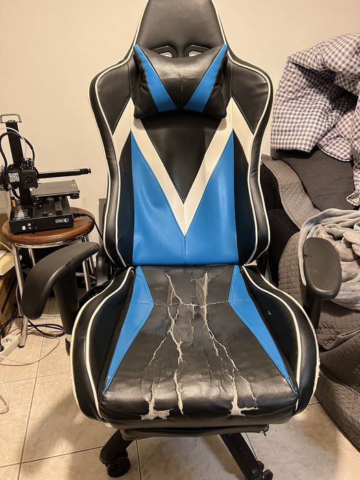 Cadeira gaming usada