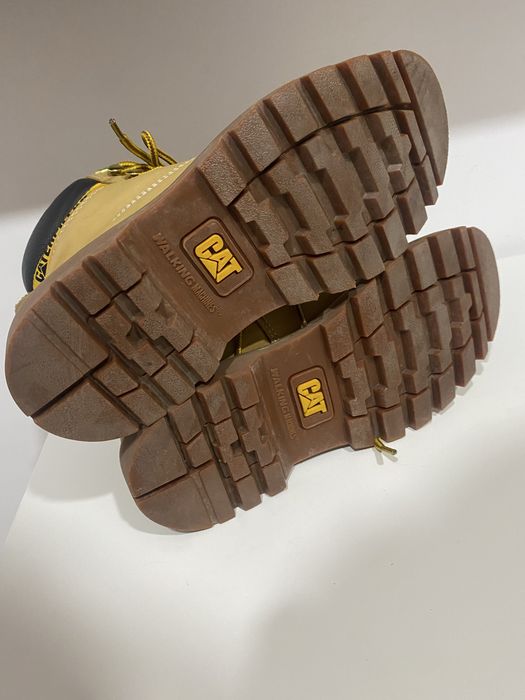 Чоловічі черевики CATERPILLAR оригінал відмінний стан