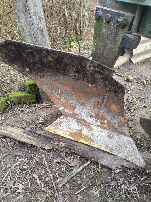 Продам плуг плн 2-35