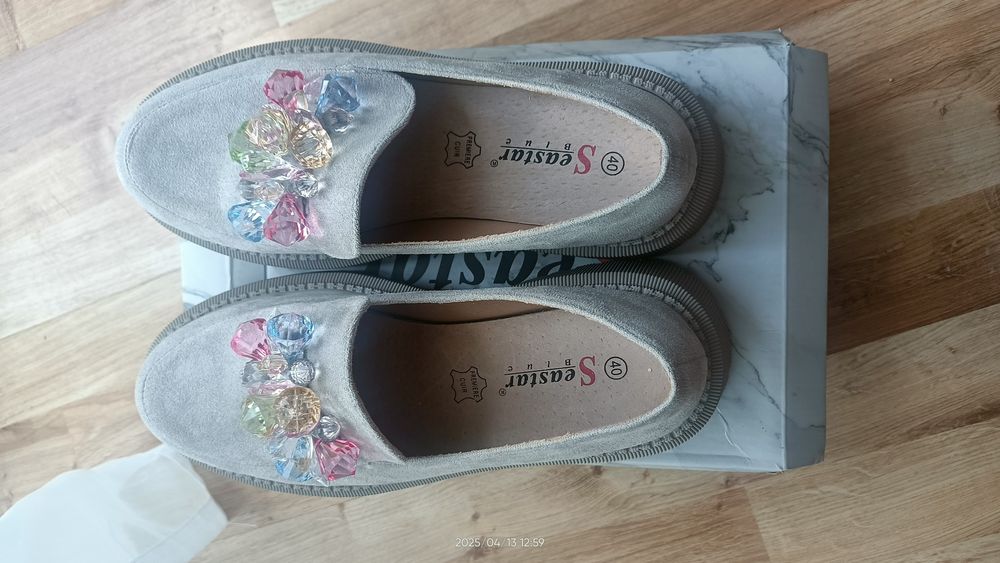 Nowe mokasyny damskie rozm 40