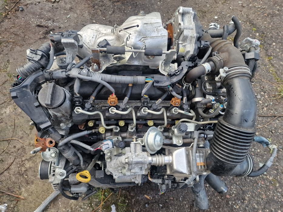 Silnik kompletny Toyota Verso-s Subaru trezia 1.4 D4D
