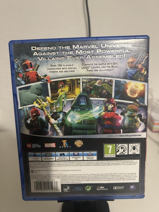 Jogo “lego marvel super heroes” PS4