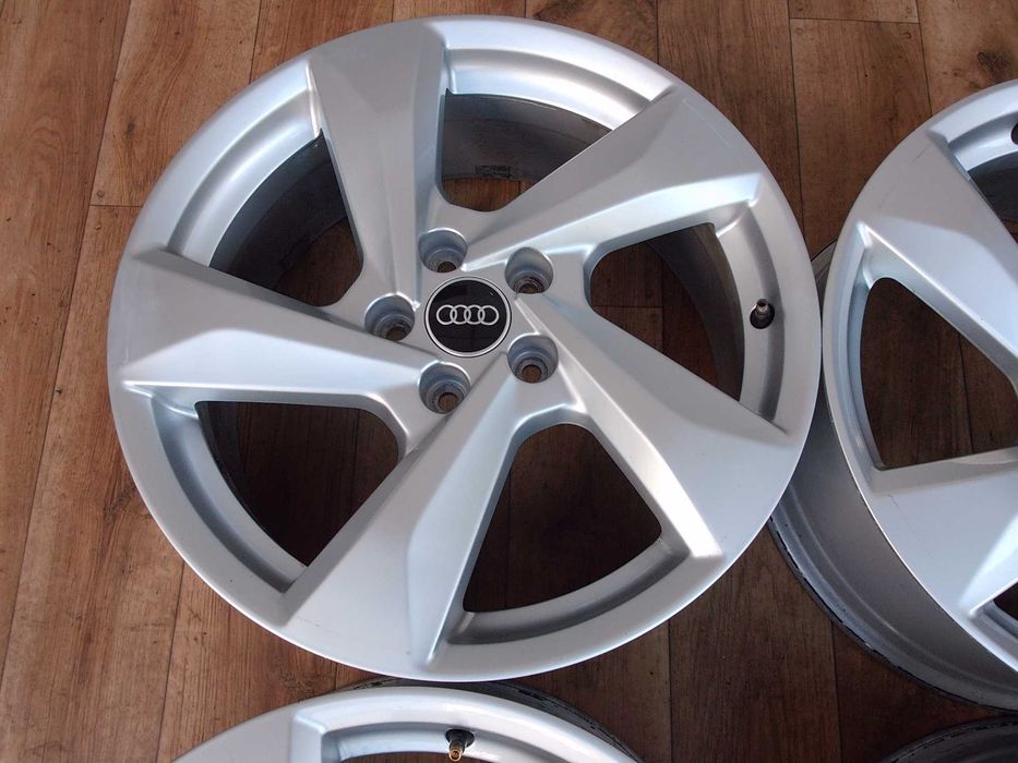 Felgi Audi Q2 Q3 A3 Vw Skoda Seat 18 5x112 ET 43