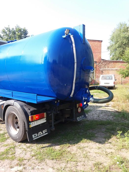 Ассенизатор Renault Magnum 2002 год