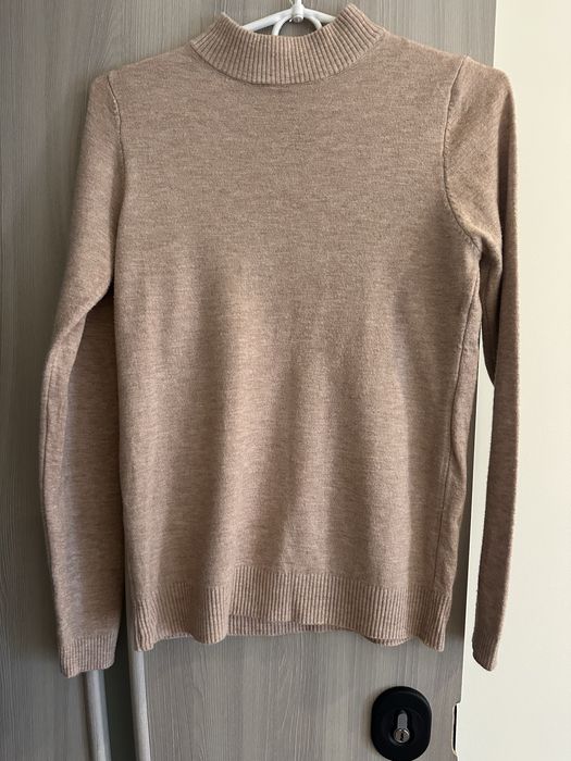 Дві кофти під горло, розмір М