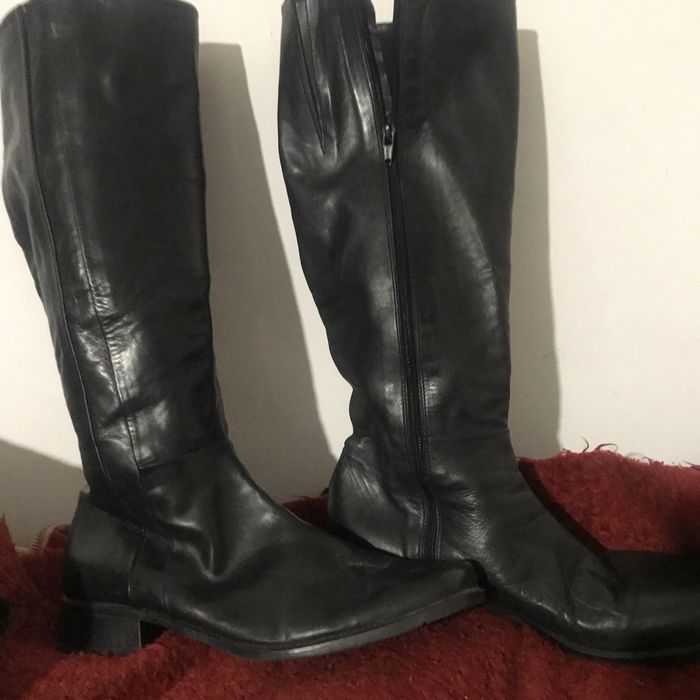 Жіночі чобіточки.